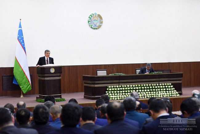 Мирзиёев: "Он приучил всех к "8 процентам" и  убил все"