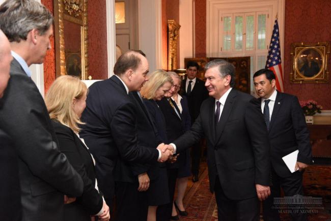 Узбекистан и США подписали взаимовыгодные документы