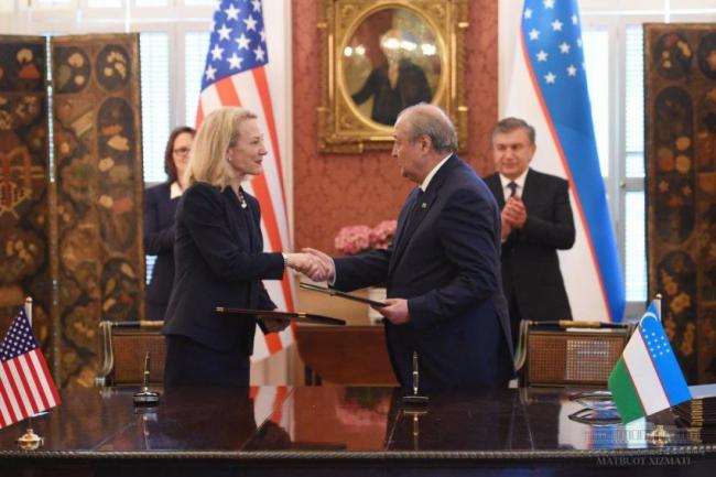 Узбекистан и США подписали взаимовыгодные документы