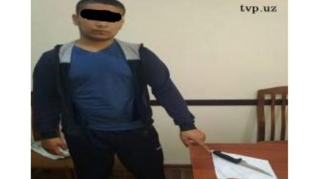 В Ташкентской области 18-летний учащийся колледжа нанес 5 ударов ножом в грудь своего одноклассника