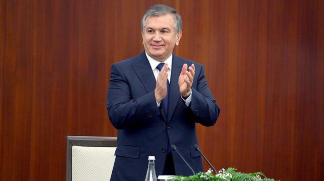 В Узбекистане отныне чиновники будут назначаться из народа, — постановление Президента