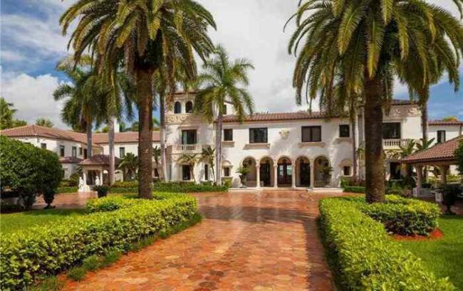 В столице продают особняк за 1,6 миллиона долларов