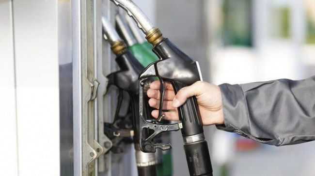 Где дороже? Цены на бензин в ЦА и в Узбекистане
