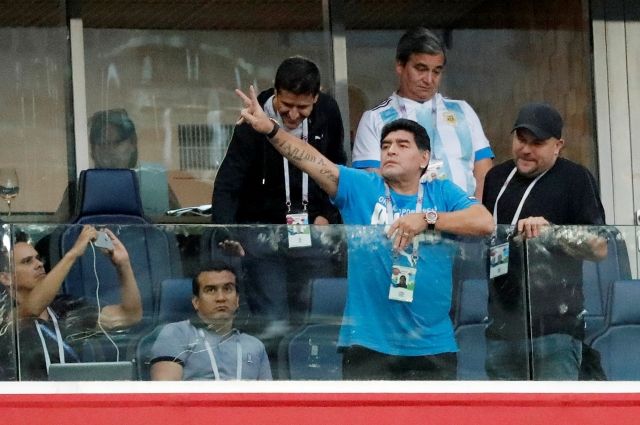 Марадоне стало плохо после матча сборных Аргентины и Нигерии