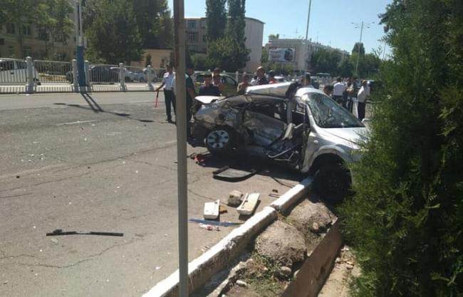 В столице произошло страшное ДТП (фото)