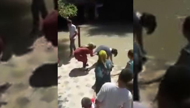 В правоохранительных органах дали комментарий по поводу «самосуда» над женщиной, которую раздели