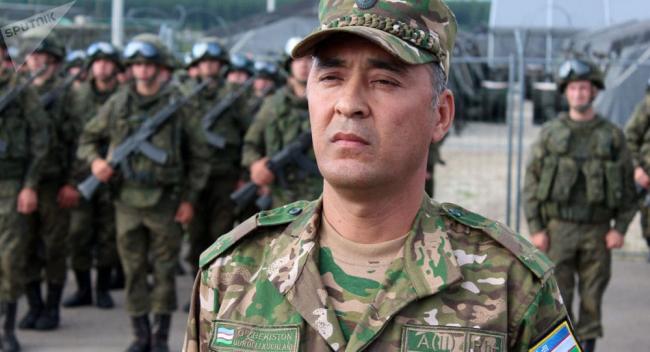 Узбекский подполковник награжден медалью Минобороны России