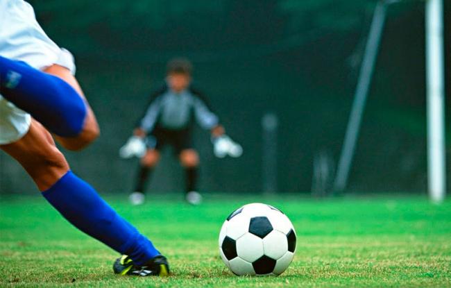 В Голландии во время матча умер 13-летний футболист