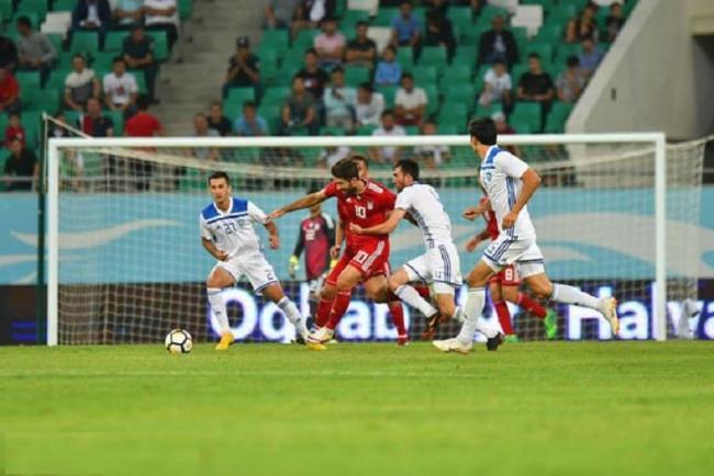 Сборная Узбекистана по футболу уступила Ирану