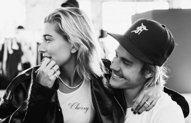 Джастин Бибер и  Хейли Болдуин тайно поженились