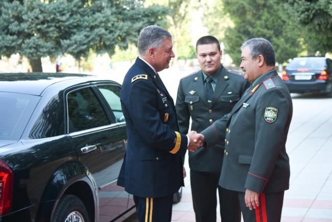 Узбекистан и США обсудили проблемы безопасности в ЦА