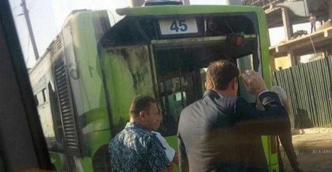 В Ташкенте сгорел пассажирский автобус