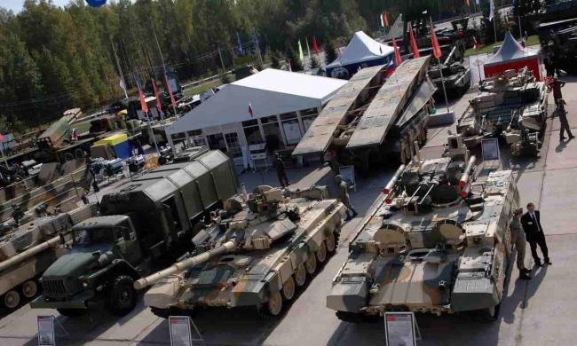 Россия хочет начать производство военной техники на территории Узбекистана