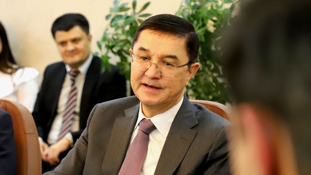 Министр финансов Узбекистана признался, что читает критику людей в интернете по поводу повышения цен