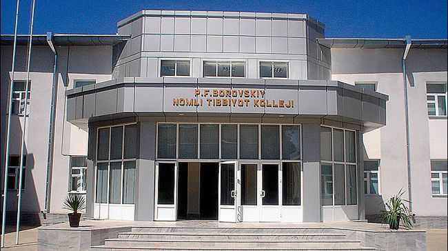 Видео: В Ташкенте ученики Боровского колледжа нанесли ножевое ранение мужчине