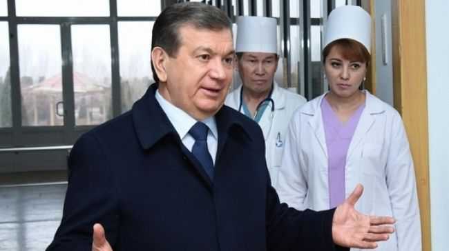 В Узбекистане медикам повысили зарплату и планируют сделать это еще раз