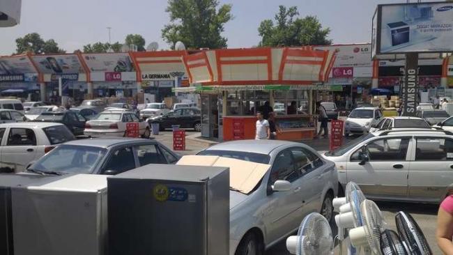 В Ташкенте налоговая закрыла технорынок «Малика»