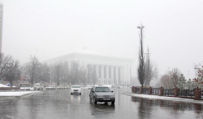 В МВД предупредили водителей об ухудшении погодных условий и заморозках на дорогах