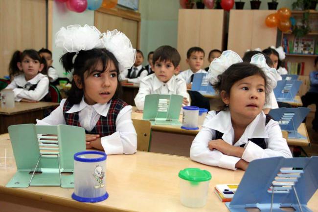 В Узбекистане планируют сократить количество уроков в школах