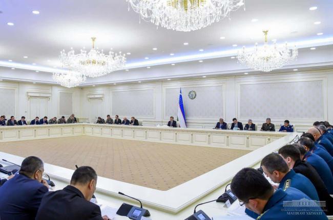 Президент Узбекистана раскритиковал чиновников за увеличение случаев отравления угарным газом
