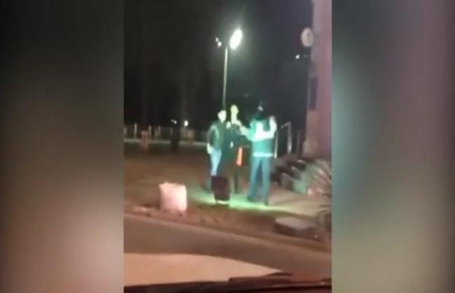 Видео: В Ташкенте водитель избил сотрудника ДПС