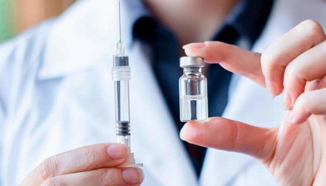 В Узбекистане школьницам начнут делать вакцину от онкологических заболеваний