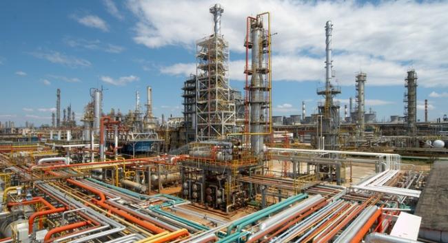 В Джизаке приостановлено строительство нефтеперерабатывающего завода