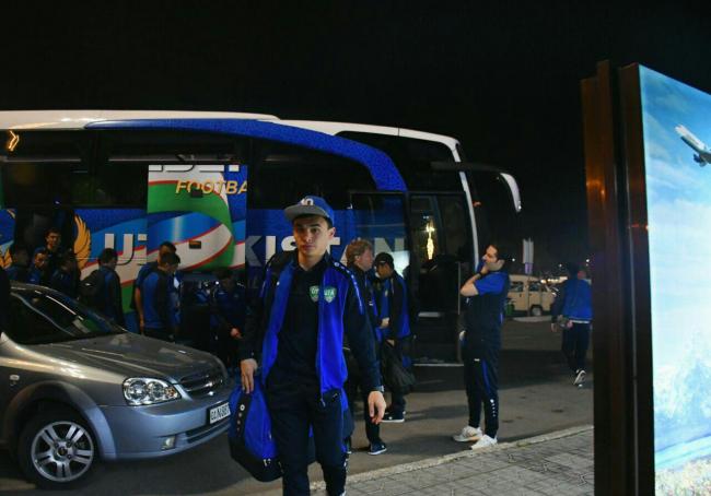 Узбекская сборная по футболу отправилась в Китай для участия в турнире China Cup-2019