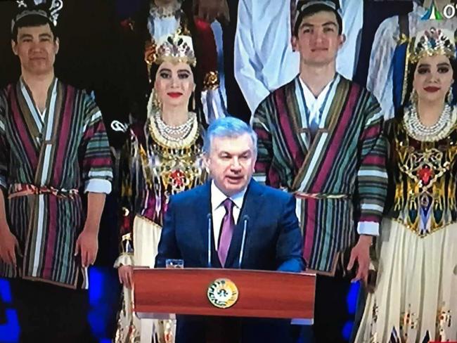Мирзиёев поздравил узбекистанцев с праздником Навруз