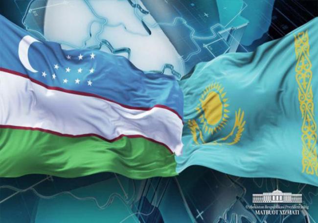 Президент Узбекистана выразил соболезнование главе Казахстана