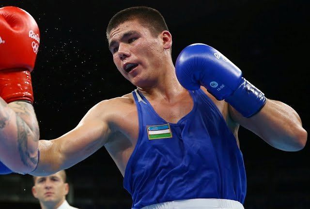 Бектемир Меликузиев перешел в профессиональный бокс