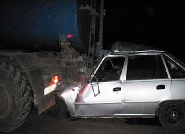 В Бухаре мать и младенец погибли в результате ДТП