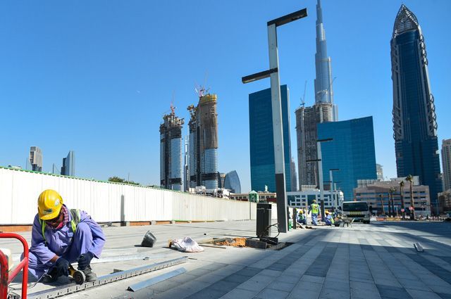 Узбекистан планирует отправить около 1 млн человек на трудовую деятельность в ОАЭ