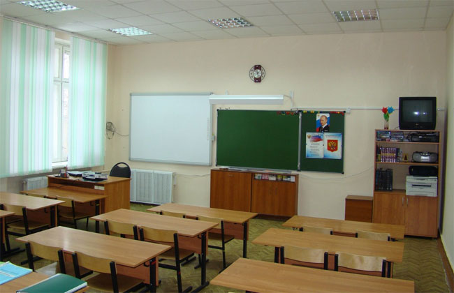 В Коканде директор школы заставила под солнцем бегать школьников, которые держат пост Рамадан