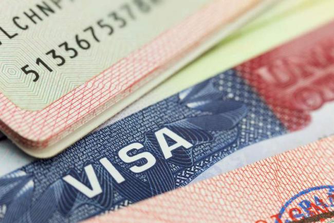 Подающие заявление на визу США теперь должны будут указывать ссылки на свои аккаунты в социальных сетях