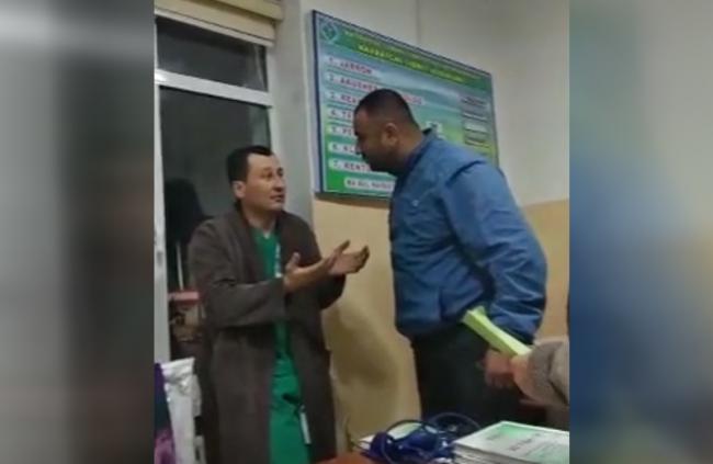 Видео: Мужчина чуть не избил врача за то, что тот не осмотрел его ребенка