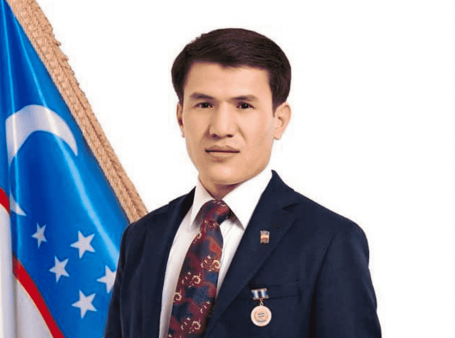 Узбекский депутат оскорбил женщин и попал под критику пользователей сети