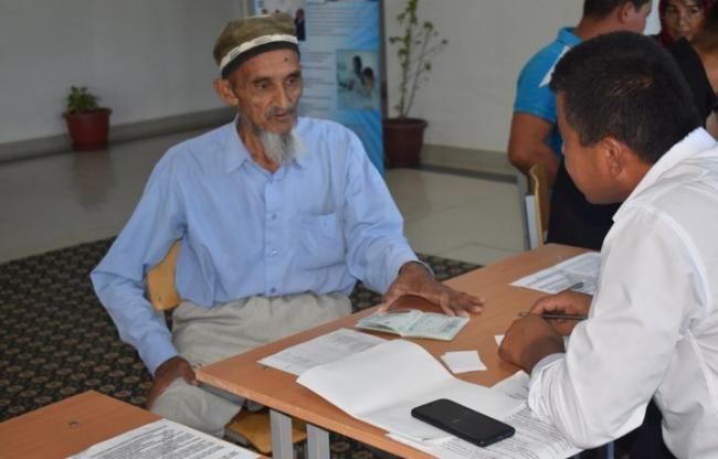 78-летний мужчина из Сурхандарьи хочет стать студентом