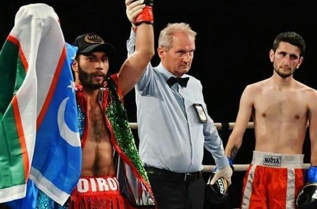 Узбекский боксер Шахобиддин Зоиров одержал очередную победу