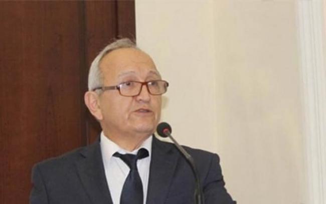 Уволен главный редактор узбекской газеты за публикацию интервью с писателем, который критиковал Каримова