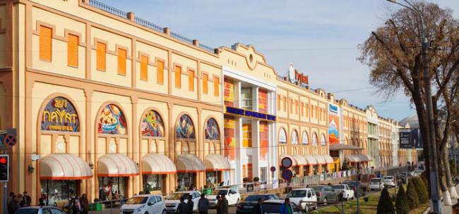 На главу торгового центра «Пойтахт» пытались повесить налоги на сумму в 3,2 млрд сумов