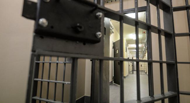 Шавкат Мирзиёев помиловал 65 осужденных