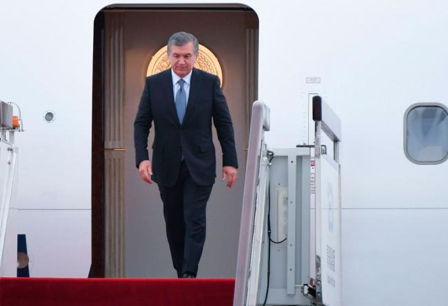 Президент Узбекистана посетит Азербайджан