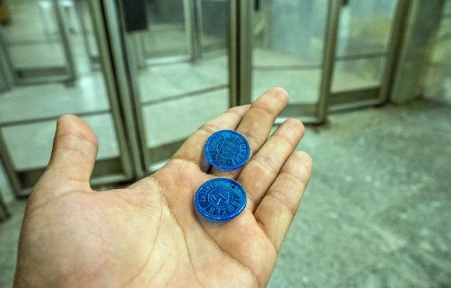 В ташкентском метро запустили систему бесконтактной оплаты