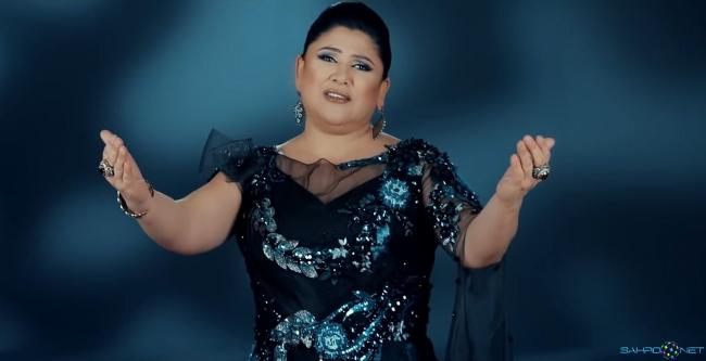 Видео: Журналистка ворвалась в дом певицы Дильфузы Исмаиловой и показала ее роскошную жизнь