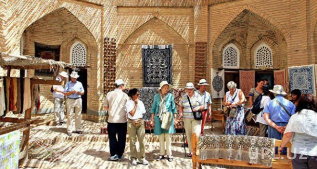 В Узбекистане планируют отменить регистрацию для иностранцев