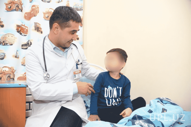 Врачи рассказали о состоянии ребенка, который выпал из окна 5-го этажа в Ташкенте