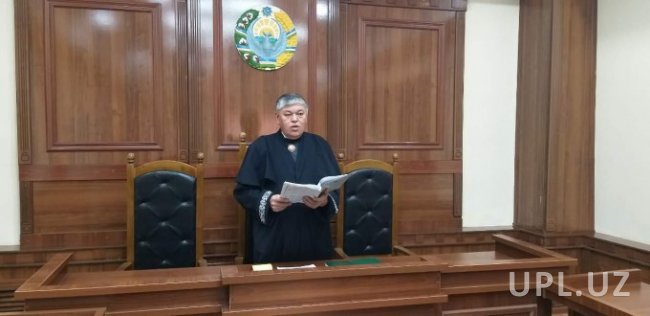 В Узбекистане судья впервые надел мантию