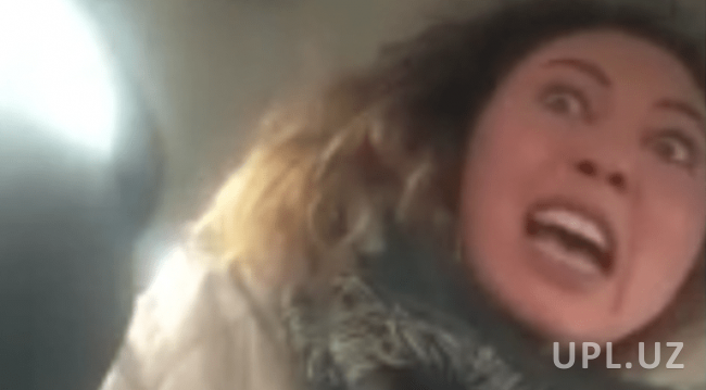 Видео: В Москве звезда Instagram Яна Данькова устроила истерику в такси из-за 57 рублей