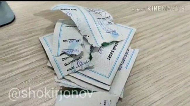 «Не документ нужно рвать, а голову», — Миллий тикланиш ответил журналисту, который порвал свой партийный билет